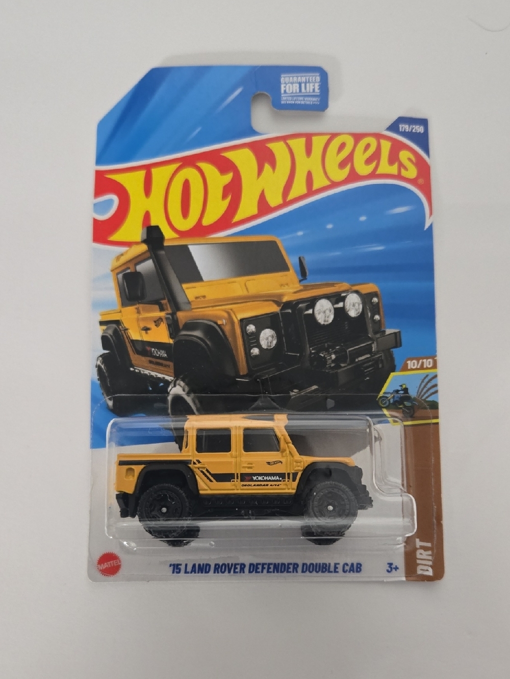 Mattel Hot Wheels Yellow Land Rover Defender Double Cab